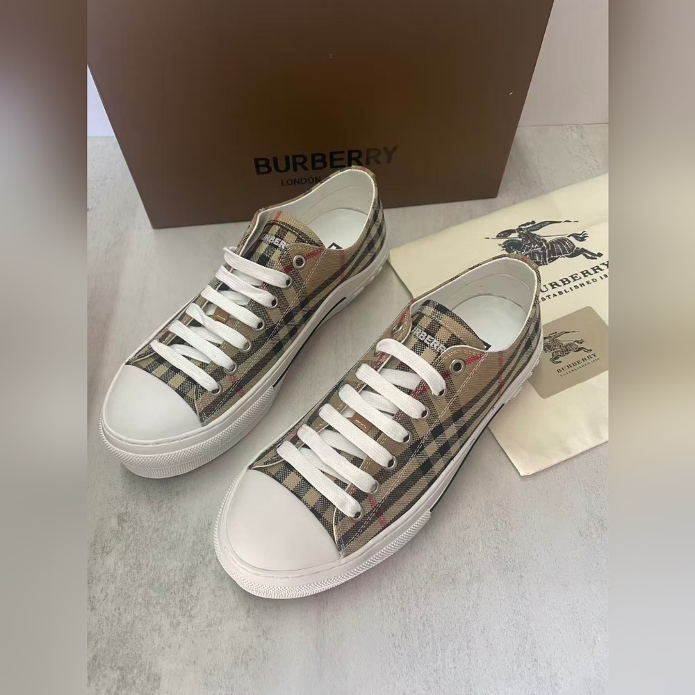Burberry Check cotton Sneakers